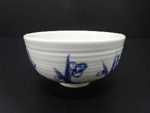 作家物　染付　槍梅　茶碗（保護箱付）